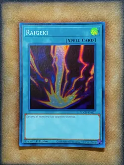 Yugioh Raigeki SDCH-EN021 Super Rare 1st Ed NM - Image 1