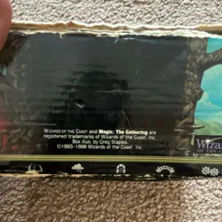 Wizards of the Coast Magic: The Gathering Vintage Teferi's Drake Card Lot Box - Image 3