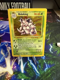 Nidoking 11/102 Holo Rare Base Set Edition Pokemon Card 1999 WOTC - Image 1