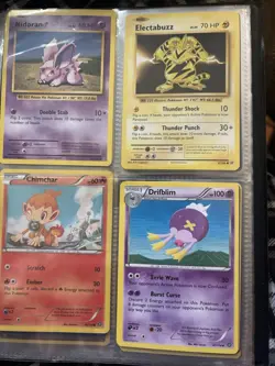 POKEMON Eevee Ultra Pro 4 Pocket Binder With Cards - Image 4