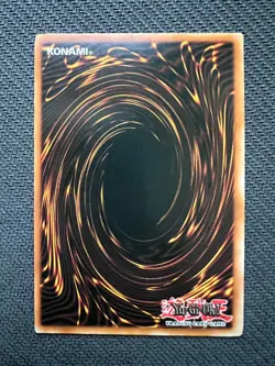 Yugioh Dark Magic Attack Unlimited Edition Ultra Rare DR2-EN208 NM - Image 2