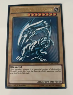 Yugioh Blue Eyes White Dragon DUSA-EN043 Ultra Rare 1st Edition - OPEN TO OFFERS - Image 1