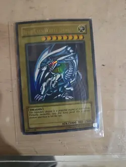 Yu-Gi-Oh! Starter Deck Kaiba 1996 UNLIMITED EDITION OPENED BLUE EYES DRAGON - Image 3