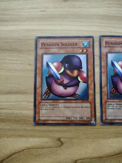 Yu-Gi-Oh! - Penguin Soldier 3X - Full Playset - Super Rare / Holo - Image 3