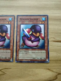 Yu-Gi-Oh! - Penguin Soldier 3X - Full Playset - Super Rare / Holo - Image 5