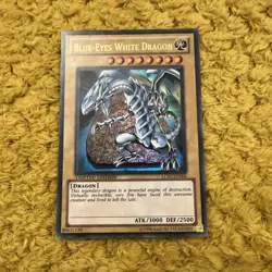 Blue-Eyes White Dragon LC01-EN004 Legendary Collection Limited - Image 1