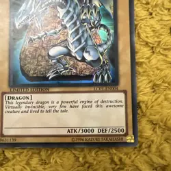 Blue-Eyes White Dragon LC01-EN004 Legendary Collection Limited - Image 3
