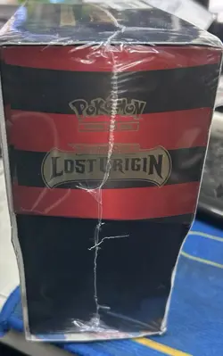 Pokemon TCG Sword & Shield Lost Origin Elite Trainer Box – Sealed - Read - Image 2