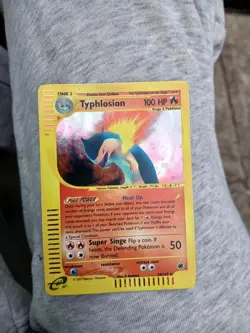 Pokemon TCG Typhlosion Expedition Base Set Holo Card 28/165 Rare SWIRL - Image 1