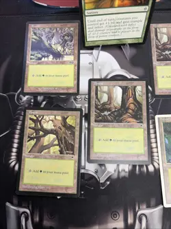 Phyrexia Triumph of the Hordes Magic the Gathering Plus 5 Vintage Forests LP Lot - Image 5