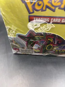 Pokemon TCG Sword & Shield EVOLVING SKIES Booster Box Sealed *TEAR IN SEAL* 820650818776 - Image 2
