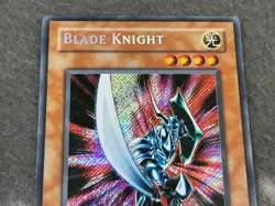 Blade Knight Yu-Gi-Oh! TCG CT1-EN002 2004 Collectors Tin Limited Edition - Image 2