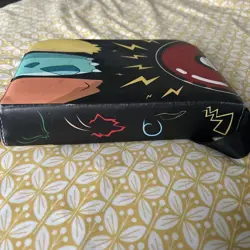 Pokemon TCG Binder with 5 x 8 slot pages and cards included - Image 3