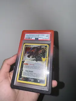 Pokemon TCG Umbreon Gold Star 17/17 Celebrations Collection PSA 9 - Image 1