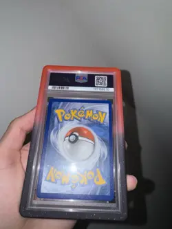 Pokemon TCG Umbreon Gold Star 17/17 Celebrations Collection PSA 9 - Image 2