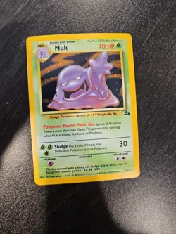 1999 Pokemon TCG Muk Fossil Holo Card 13/62 Unlimited Rare - Image 1