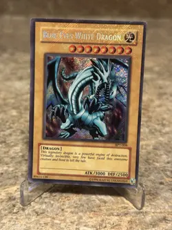 Yu-Gi-Oh Blue-Eyes White Dragon BPT-009 Collector's Tin HOLO BLEED LP - Image 3