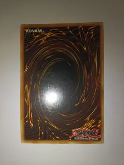 Yu-Gi-Oh! TCG Dark Magician SYE-001 1st Edition Holo Konami ATK/2500 DEF/2100 - Image 4
