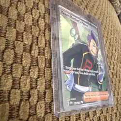 Destined Rivals Team Rocket’s Petrel Ultra Rare Full Art Holographic Trainer NM - Image 2