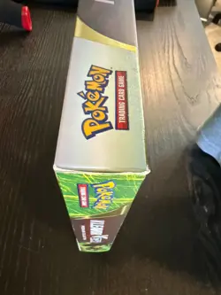 Pokemon TCG Kleavor VSTAR Premium Collection New Factory Sealed - Image 3