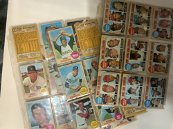 Lot (63) 1968 Topps Baseball CArds w/ Aaron Clemente Yaz - Image 1