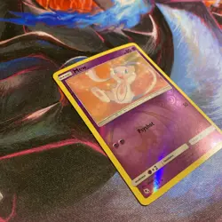 Pokemon 2019 Hidden Fates Mew 32/68 Reverse Holo Rare NM - Image 2