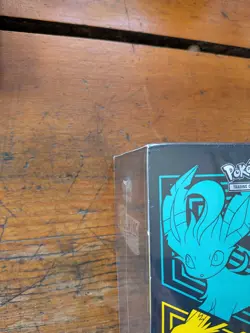 Evolving Skies Elite Trainer Box ETB Pokemon - Sealed - Image 4