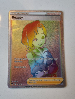 Beauty Secret 194/185 Holo Foil Rare - SWSH04: Vivid Voltage - Pokemon x1 NM - Image 1