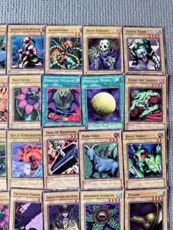 Yu-Gi-Oh! Vintage 65 Card Lot - Legend of Blue Eyes Set - Non Holo - LP/MP - Image 5