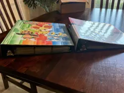 Pokemon Collection LOT Binders x2 Holo Foils Rares Promo Set - Image 1