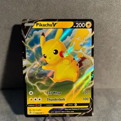 Pikachu V 086/264 Holo Fusion Strike Pokemon NM - Image 1