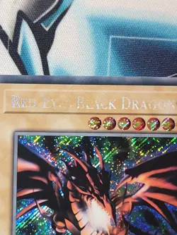 Red-Eyes Black Dragon SBCB-EN167 Secret Rare 1st Ed Speed Duel YUGIOH Text Fade - Image 3