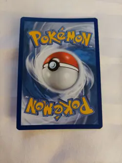 Altaria (106/203) Reverse-Holographic Pokemon card - Image 3