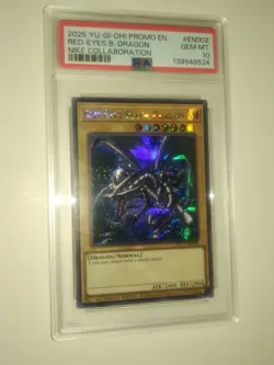 USA Red Eyes Black Dragon Yu-Gi-Oh! Nike PSA 10 Worlds Promo + Magazine & Bag - Image 3