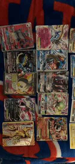 Rare Lot of French Pokemon Pokemon Cards - Image 3