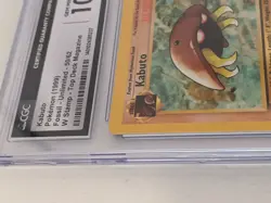1999 Pokemon Kabuto Fossil Unlimited 50/62 W Stamp Top Deck CGC 10 Gem Mint - Image 3