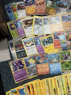 Huge 500+ Stack Pokemon Card Collection Lot Wotc Full Arts 150+ Holos And Rares - Image 3
