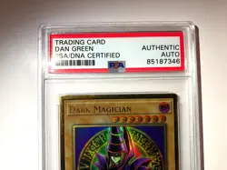 Yugioh - Dark Magician 1st Edition Maximum Gold Signed Dan Green PSA - Image 3
