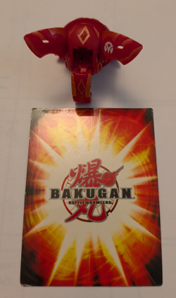 Bakugan B2 Hyper Dragonoid Red Pyrus Battle Brawlers W/magnetic card - Image 4