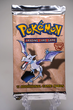 Pokemon WOTC Fossil Unlimited Booster Pack Vintage Sealed TCG Aerodactyl - Image 1