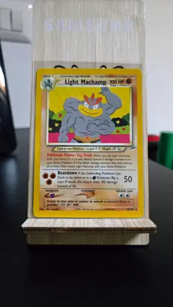 Light Machamp - 25/105 - Neo Discovery - Near Mint + Pokemon Card - Image 1