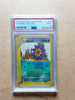 Pokemon Skyridge Starmie 44/144 PSA 9 Reverse Foil/Holo Graded Card - Image 1