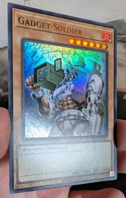 Yu-Gi-Oh Gadget Soldier KC01-EN010 25th Anniversary Ultimate Kaiba Set - Image 3