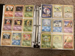 900+ Pokemon Cards Lot with Assorted Extras - Image 3