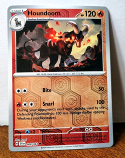 POKEMON HOUNDOOM 008/064 REVERSE HOLO SHROUDED FABLE NM NEAR MINT - Image 1