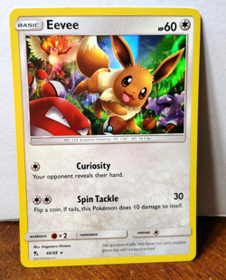 POKEMON EEVEE 48/68 HOLO RARE HIDDEN FATES LP - Image 1