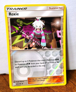 POKEMON ROXIE 205/236 REVERSE HOLO TRAINER COSMIC ECLIPSE NM NEAR MINT - Image 1