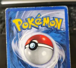 POKEMON HITMONCHAN 7/102 HOLO RARE BASE SET SHADOWLESS HP-DMG - Image 3