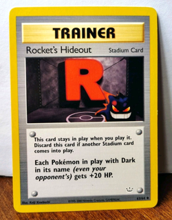 POKEMON ROCKET'S HIDEOUT 63/64 TRAINER NEO REVELATION LP GENGAR - Image 1