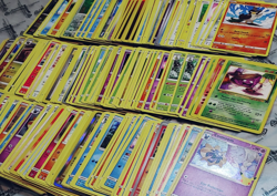 500 Pokemon Card Bulk Lot –Commons/Uncommons/Rares – Holo Mix - Vintage & Modern - Image 3